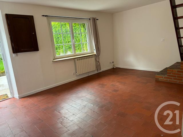 Maison &agrave; louer - 3 pi&egrave;ces - 41,50 m2 - Montreuil - 28 - CENTRE