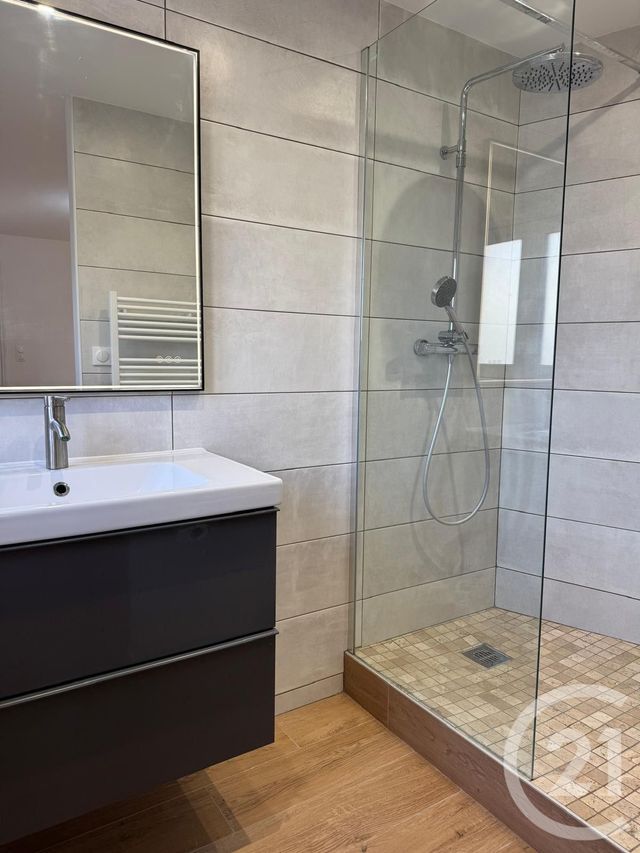 Appartement T2 &agrave; louer - 2 pi&egrave;ces - 47,52 m2 - Prey - 27 - HAUTE-NORMANDIE