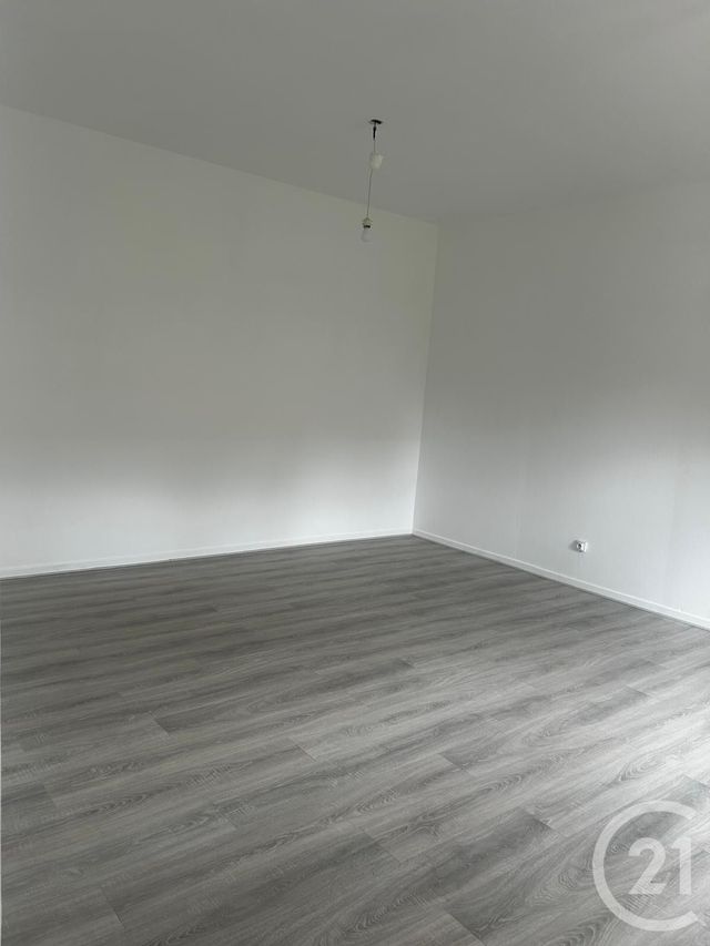 Maison &agrave; louer - 3 pi&egrave;ces - 75,42 m2 - Ezy Sur Eure - 27 - HAUTE-NORMANDIE