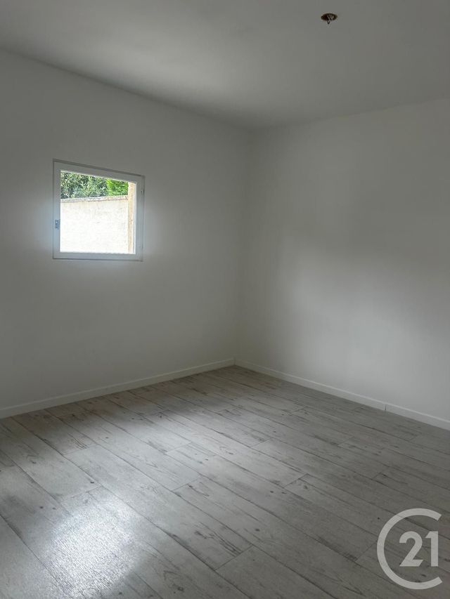 Maison &agrave; louer - 3 pi&egrave;ces - 75,42 m2 - Ezy Sur Eure - 27 - HAUTE-NORMANDIE