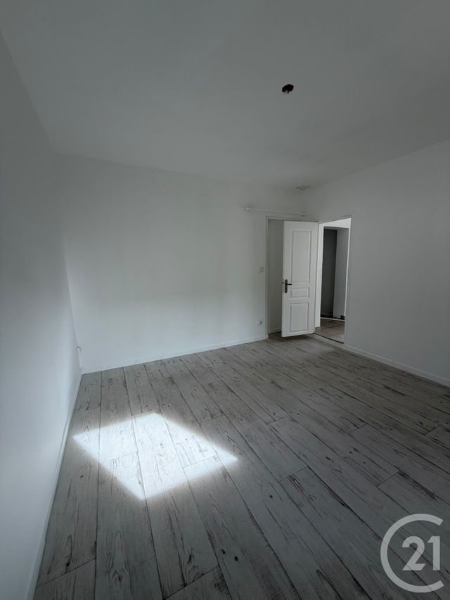 Maison &agrave; louer - 3 pi&egrave;ces - 75,42 m2 - Ezy Sur Eure - 27 - HAUTE-NORMANDIE