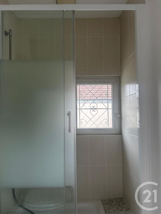 Maison &agrave; louer - 3 pi&egrave;ces - 75,42 m2 - Ezy Sur Eure - 27 - HAUTE-NORMANDIE