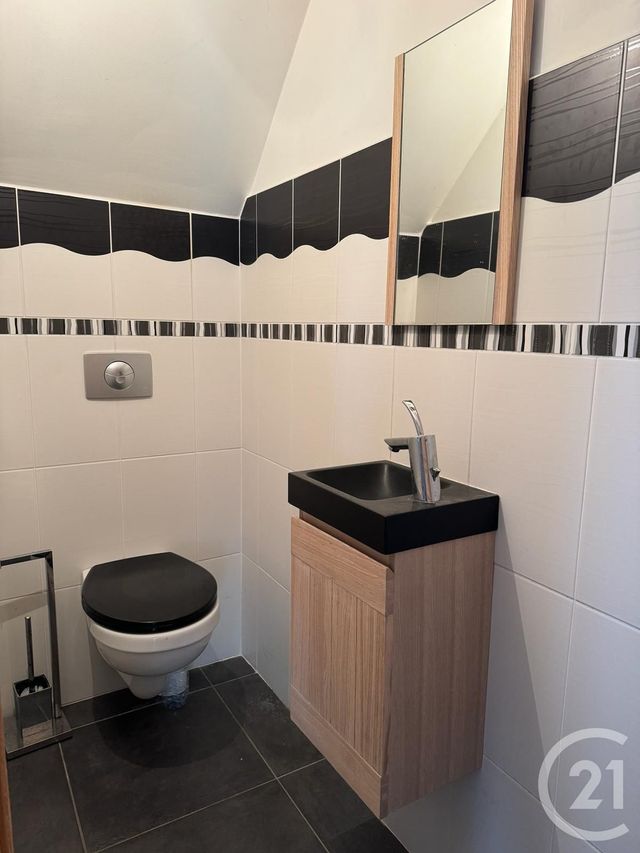 Maison &agrave; louer - 3 pi&egrave;ces - 67,51 m2 - Anet - 28 - CENTRE
