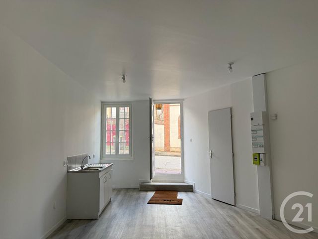 Appartement T2 &agrave; louer - 2 pi&egrave;ces - 49 m2 - Nonancourt - 27 - HAUTE-NORMANDIE