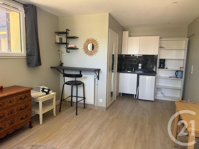 Appartement F1 &agrave; louer - 1 pi&egrave;ce - 19,26 m2 - Breval - 78 - ILE-DE-FRANCE
