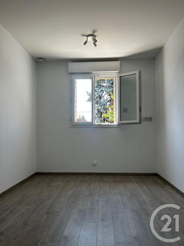 Appartement F7 &agrave; louer - 6 pi&egrave;ces - 210,04 m2 - Evreux - 27 - HAUTE-NORMANDIE
