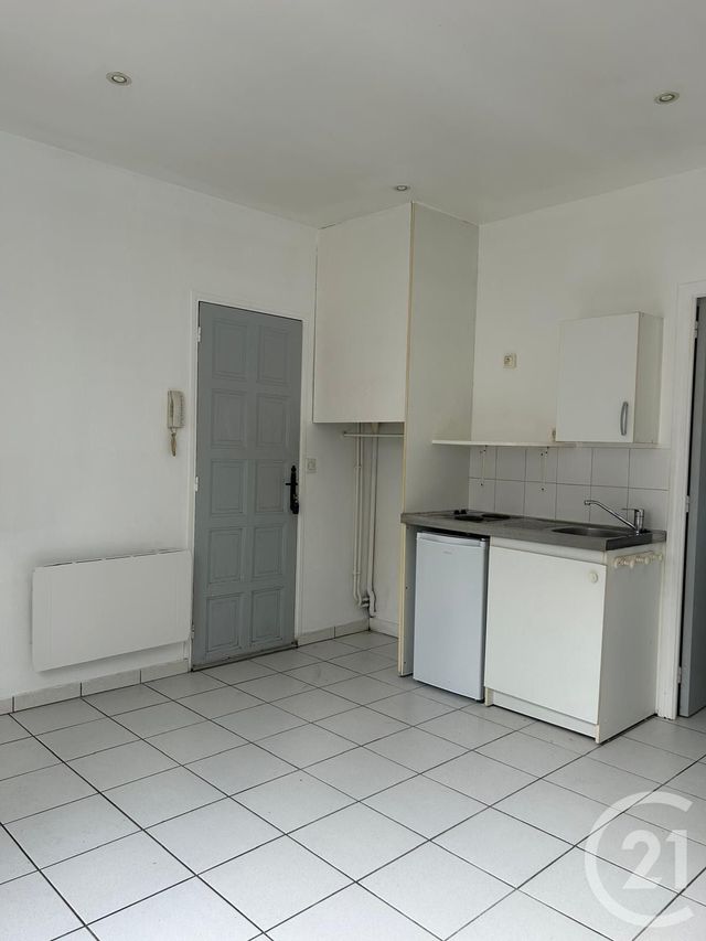 Appartement Studio &agrave; louer - 1 pi&egrave;ce - 17,97 m2 - Anet - 28 - CENTRE
