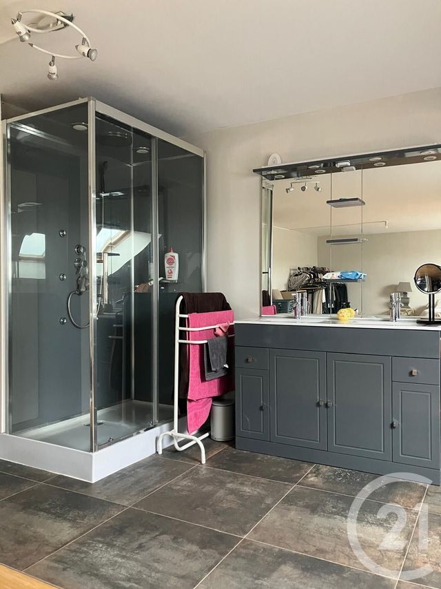 Appartement Duplex &agrave; louer - 3 pi&egrave;ces - 122,42 m2 - Ezy Sur Eure - 27 - HAUTE-NORMANDIE