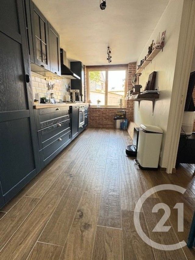Maison &agrave; vendre - 10 pi&egrave;ces - 242,12 m2 - Bu - 28 - CENTRE