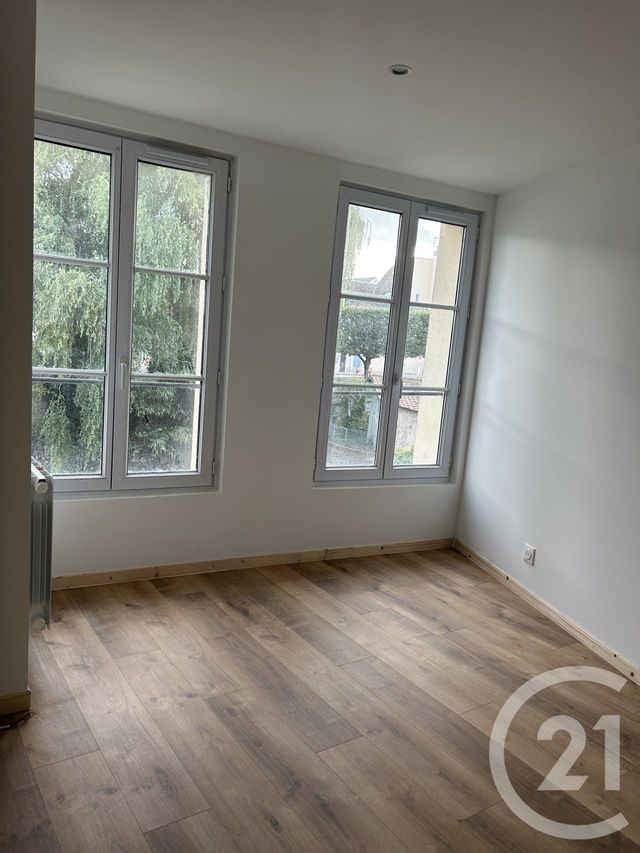 Appartement F2 &agrave; louer - 2 pi&egrave;ces - 37,67 m2 - Dreux - 28 - CENTRE