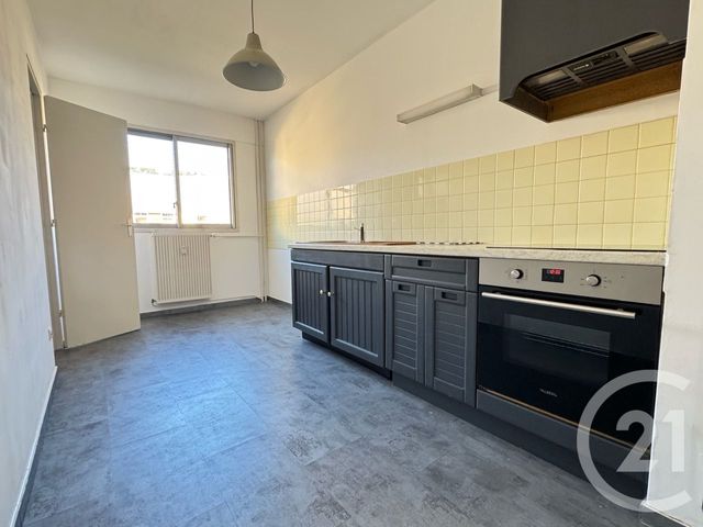 Appartement F3 &agrave; vendre - 3 pi&egrave;ces - 68 m2 - Dreux - 28 - CENTRE