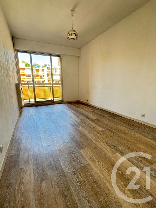 Appartement F3 &agrave; vendre - 3 pi&egrave;ces - 68 m2 - Dreux - 28 - CENTRE