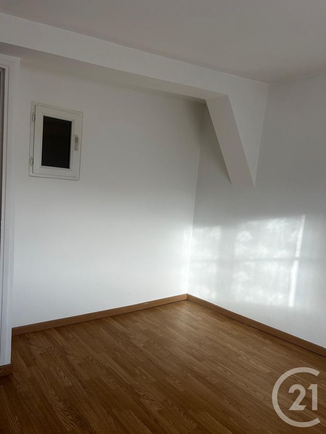 Appartement F3 &agrave; louer - 3 pi&egrave;ces - 62,72 m2 - Vernon - 27 - HAUTE-NORMANDIE