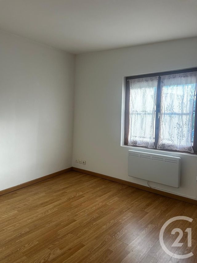 Appartement F3 &agrave; louer - 3 pi&egrave;ces - 62,72 m2 - Vernon - 27 - HAUTE-NORMANDIE