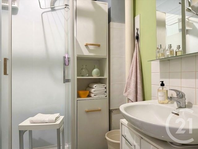 Appartement T3 &agrave; vendre - 3 pi&egrave;ces - 62,88 m2 - Dreux - 28 - CENTRE