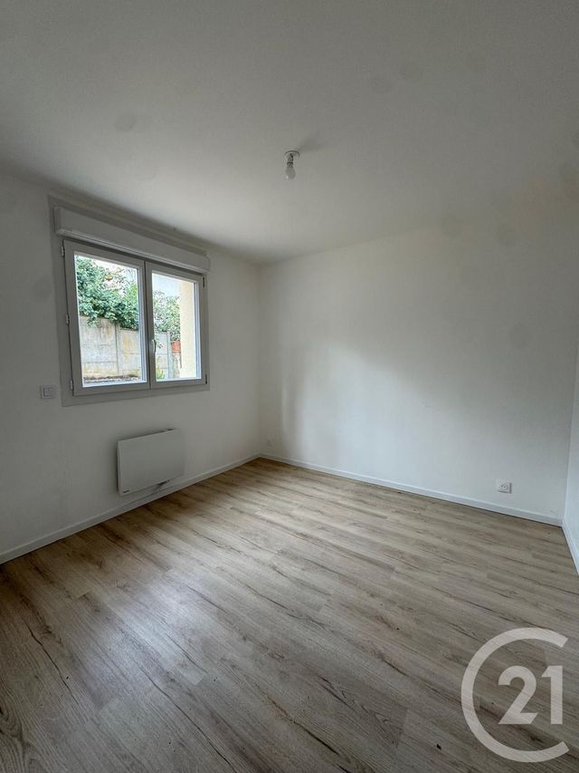 Appartement T2 &agrave; louer - 2 pi&egrave;ces - 35,77 m2 - St Andre De L Eure - 27 - HAUTE-NORMANDIE