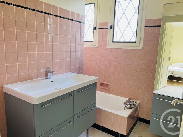 Maison &agrave; vendre - 7 pi&egrave;ces - 123,71 m2 - Anet - 28 - CENTRE