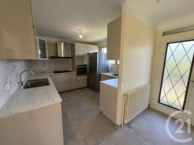 Maison &agrave; vendre - 7 pi&egrave;ces - 123,71 m2 - Anet - 28 - CENTRE