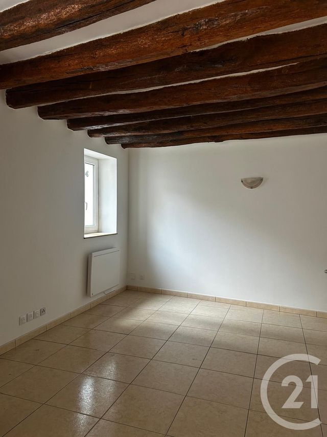 Appartement Triplex &agrave; louer - 4 pi&egrave;ces - 58,83 m2 - Follainville Dennemont - 78 - ILE-DE-FRANCE