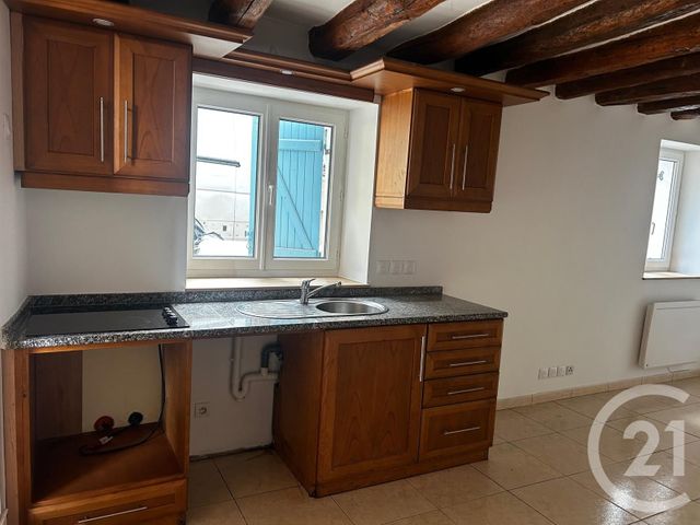 Appartement Triplex &agrave; louer - 4 pi&egrave;ces - 58,83 m2 - Follainville Dennemont - 78 - ILE-DE-FRANCE