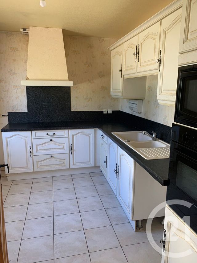 Maison &agrave; louer - 6 pi&egrave;ces - 123,38 m2 - Dreux - 28 - CENTRE