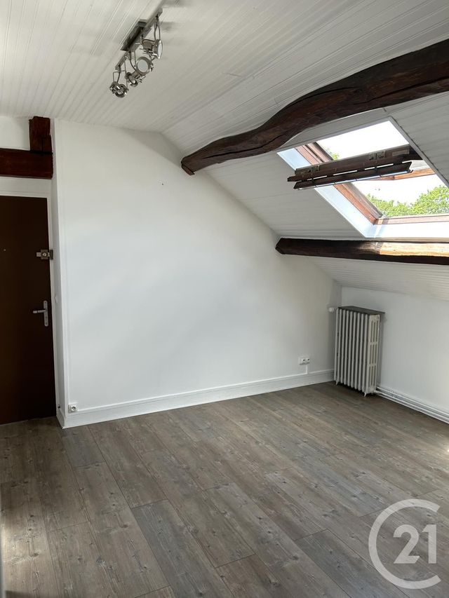 Appartement F2 à vendre - 3 pièces - 27,56 m2 - Sorel Moussel - 28 - CENTRE