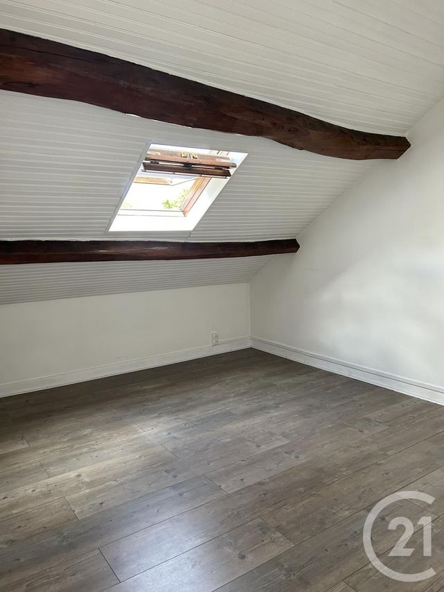 Appartement F2 à vendre - 3 pièces - 27,56 m2 - Sorel Moussel - 28 - CENTRE