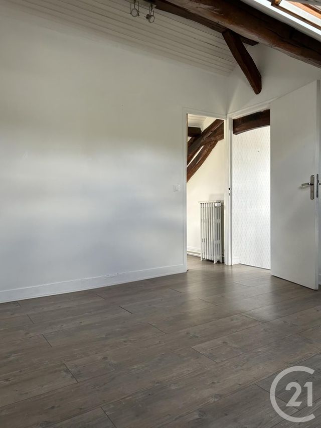 Appartement F2 à vendre - 3 pièces - 27,56 m2 - Sorel Moussel - 28 - CENTRE