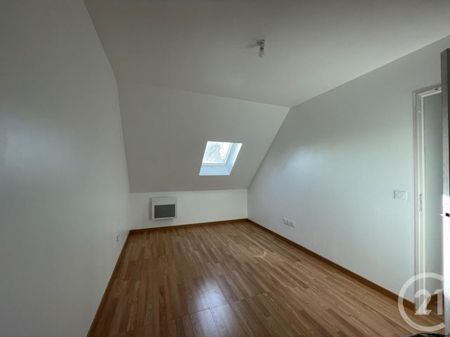 Maison à louer - 4 pièces - 90,60 m2 - Lassigny - 60 - PICARDIE