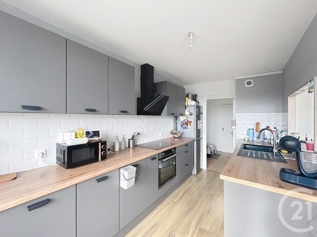 Appartement F3 à vendre - 4 pièces - 71,47 m2 - Longueil Annel - 60 - PICARDIE