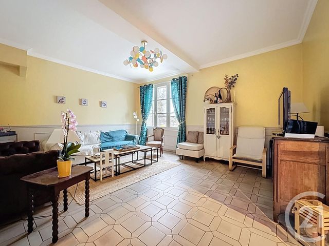 Maison &agrave; vendre - 7 pi&egrave;ces - 185 m2 - Coudun - 60 - PICARDIE