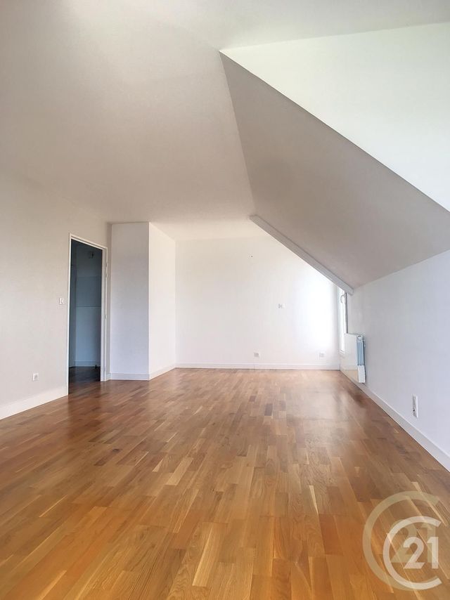 Appartement F3 &agrave; louer - 3 pi&egrave;ces - 65,32 m2 - Margny Les Compiegne - 60 - PICARDIE