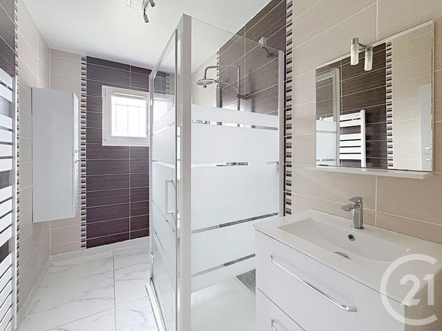Maison &agrave; vendre - 4 pi&egrave;ces - 86,87 m2 - Longueil Annel - 60 - PICARDIE