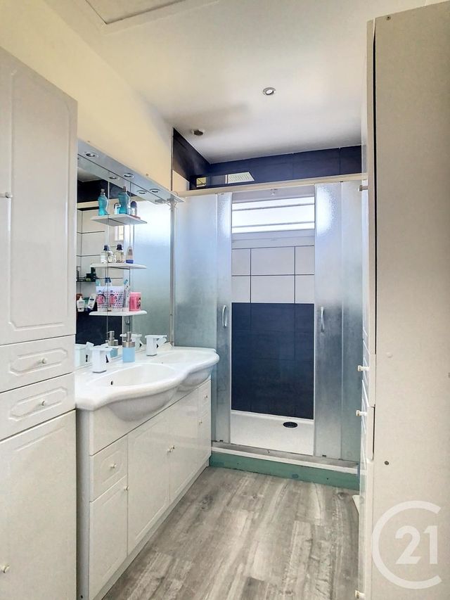 Maison &agrave; louer - 3 pi&egrave;ces - 72,61 m2 - La Neuville Sur Ressons - 60 - PICARDIE