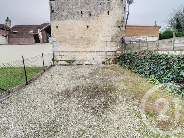 Maison &agrave; louer - 3 pi&egrave;ces - 48 m2 - Elincourt Ste Marguerite - 60 - PICARDIE