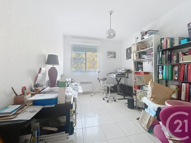 Appartement à vendre - 4 pièces - 87,97 m2 - St Raphael - 83 - PROVENCE-ALPES-COTE-D-AZUR