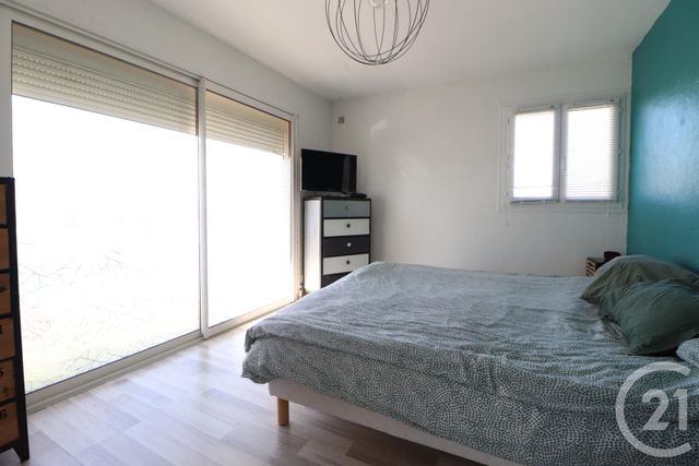 Appartement T4 &agrave; vendre - 4 pi&egrave;ces - 100 m2 - St Raphael - 83 - PROVENCE-ALPES-COTE-D-AZUR