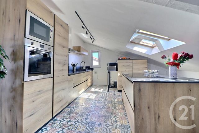 Appartement T4 &agrave; vendre - 4 pi&egrave;ces - 100 m2 - St Raphael - 83 - PROVENCE-ALPES-COTE-D-AZUR