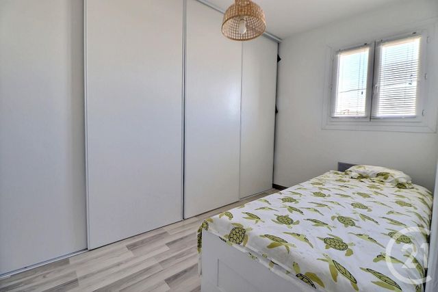 Appartement T4 &agrave; vendre - 4 pi&egrave;ces - 100 m2 - St Raphael - 83 - PROVENCE-ALPES-COTE-D-AZUR