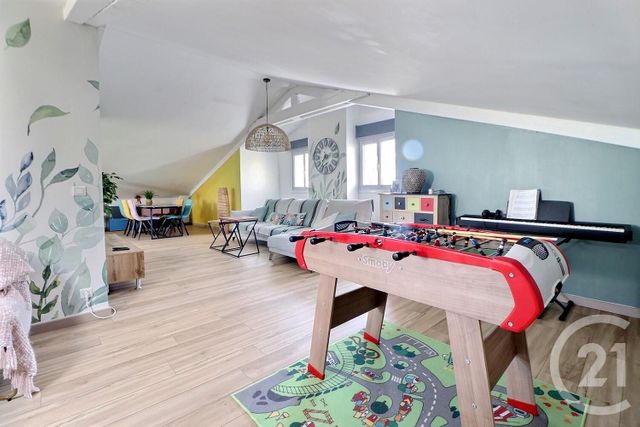 Appartement T4 &agrave; vendre - 4 pi&egrave;ces - 100 m2 - St Raphael - 83 - PROVENCE-ALPES-COTE-D-AZUR