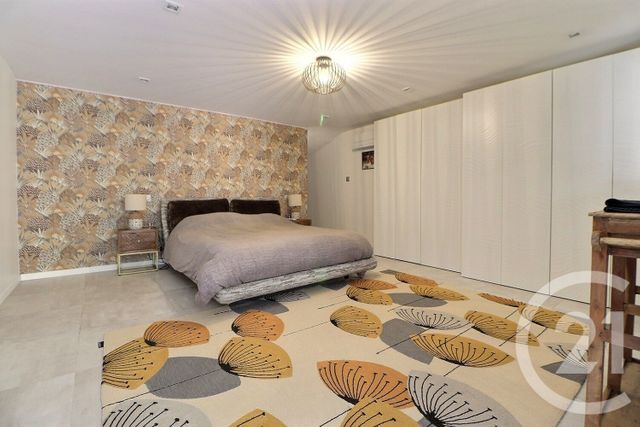 Maison à vendre - 7 pièces - 244 m2 - St Raphael - 83 - PROVENCE-ALPES-COTE-D-AZUR