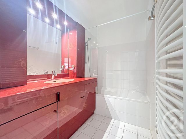 Appartement T4 à vendre - 4 pièces - 80,74 m2 - St Raphael - 83 - PROVENCE-ALPES-COTE-D-AZUR