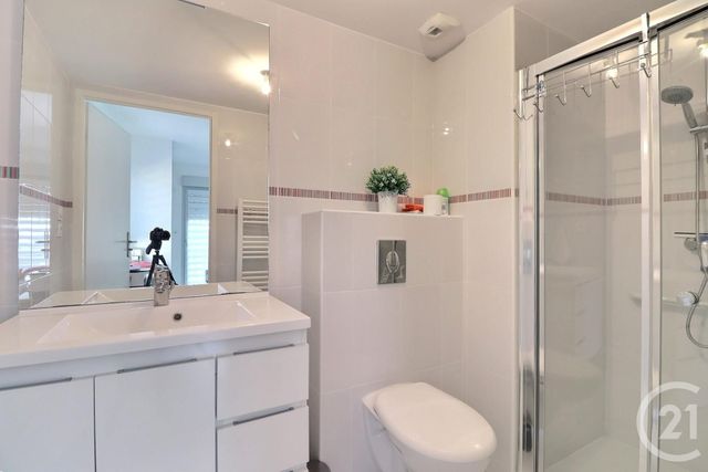Appartement T4 &agrave; vendre - 4 pi&egrave;ces - 91,82 m2 - Frejus - 83 - PROVENCE-ALPES-COTE-D-AZUR