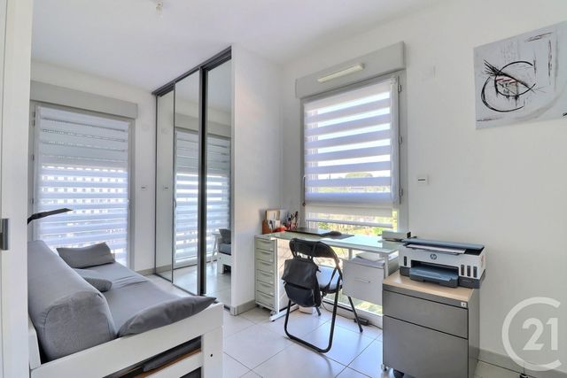 Appartement T4 &agrave; vendre - 4 pi&egrave;ces - 91,82 m2 - Frejus - 83 - PROVENCE-ALPES-COTE-D-AZUR