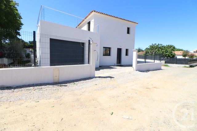 Maison à vendre - 4 pièces - 103 m2 - Roquebrune Sur Argens - 83 - PROVENCE-ALPES-COTE-D-AZUR