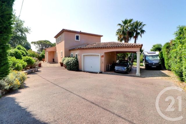 Maison à vendre - 6 pièces - 182 m2 - Bagnols En Foret - 83 - PROVENCE-ALPES-COTE-D-AZUR