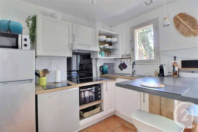 Appartement &agrave; vendre - 2 pi&egrave;ces - 35 m2 - Frejus - 83 - PROVENCE-ALPES-COTE-D-AZUR