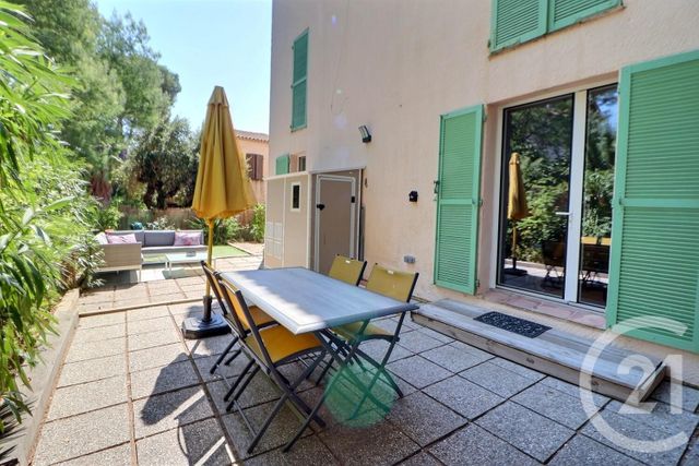 Appartement &agrave; vendre - 2 pi&egrave;ces - 35 m2 - Frejus - 83 - PROVENCE-ALPES-COTE-D-AZUR
