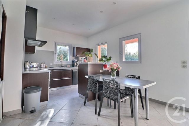 Maison &agrave; vendre - 4 pi&egrave;ces - 120 m2 - Frejus - 83 - PROVENCE-ALPES-COTE-D-AZUR