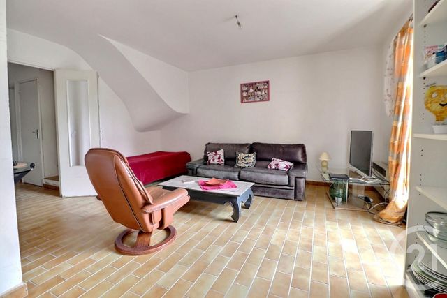 Maison à vendre - 4 pièces - 81 m2 - Frejus - 83 - PROVENCE-ALPES-COTE-D-AZUR